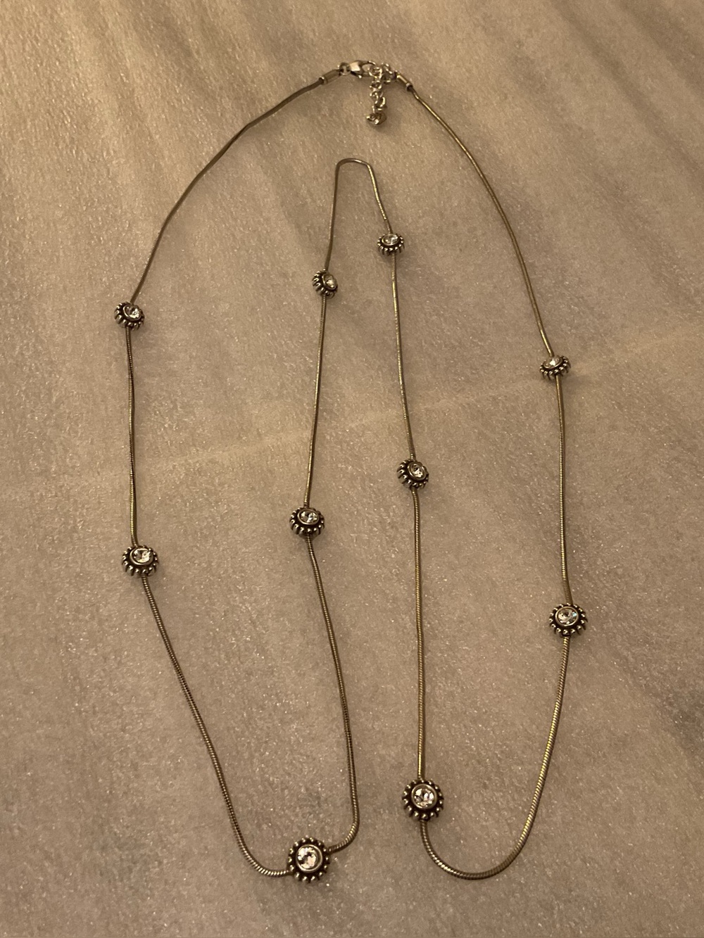 Brighton Crystal Station Necklace 24” Sil Tone Snake Chain Heart Clasp Necklace - Picture 6 of 10